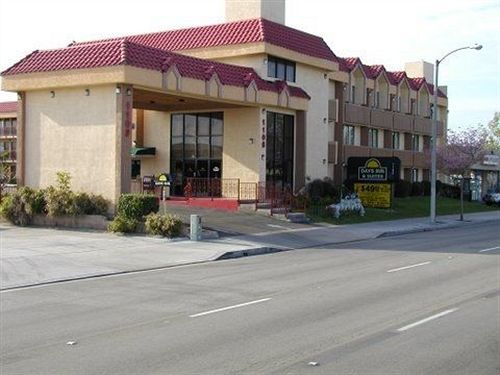 Budget Inn Anaheim/Santa Ana Eksteriør bilde